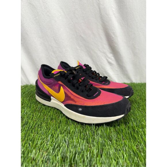 Nike Boys Waffle One DC0481-600 Pink Running Shoes Sneakers Size 7Y‎ - Picture 1 of 7